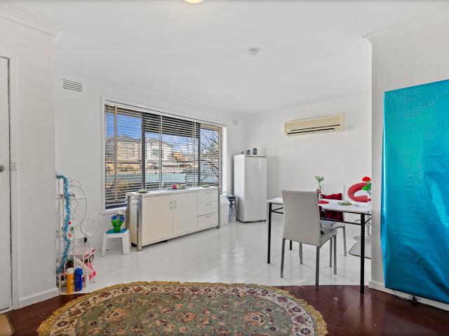Comfort, Potential in an Awesome Location!