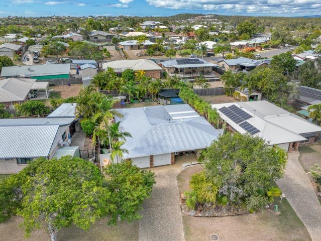 Neat & Tidy With Spacious Outdoor Living in a Peaceful Location!
