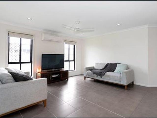 Comfort, space and convenience in a quiet cul de sac