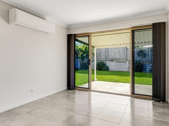 Comfort, Space & Convenience on Nevada Road!