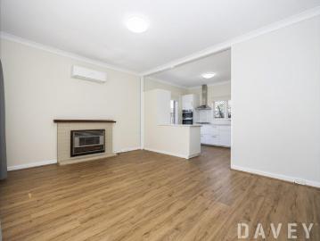 Comfort, Space & Convenience on a Generous 728sqm Block