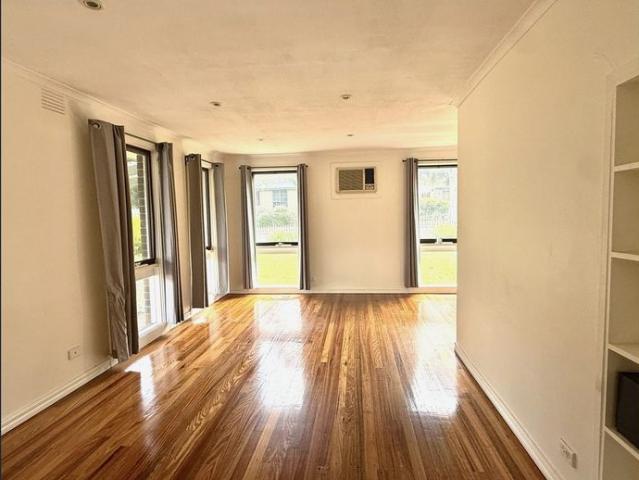 Comfort, Space & Convenience in a Fantastic Location