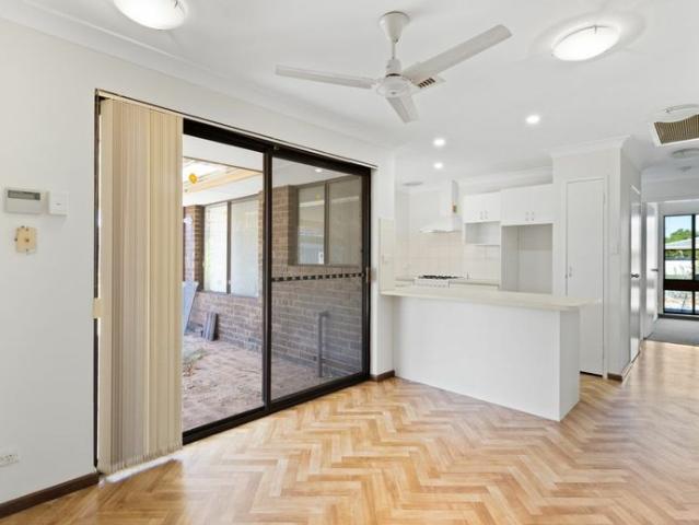 Comfort, Space & Convenience in a Quiet Family Location