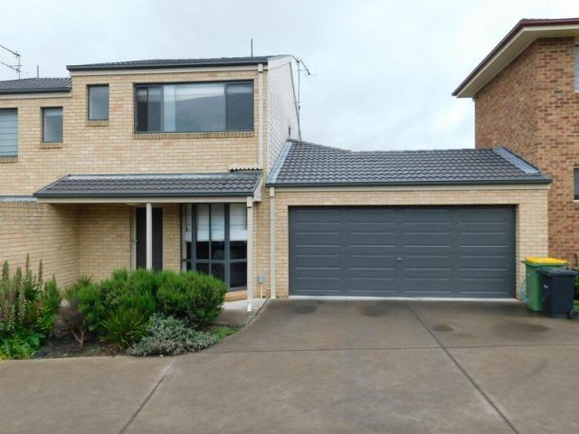 Comfort, Space & Convenience in the Heart of Yass