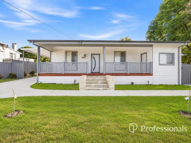 Comfort, Space & Convenience in the Heart of Collie
