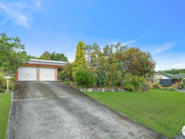 Comfort, Space & Future Potential in Lakewood