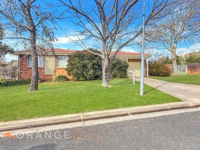 Comfort, Space & Potential in Sought after Bel Air Estate
