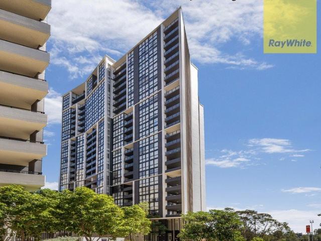 Comfort, Space & Storage in a Sought After Westmead Pocket