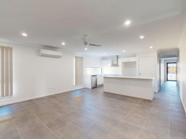 Comfort, Space & Style The Perfect Julago Family Home