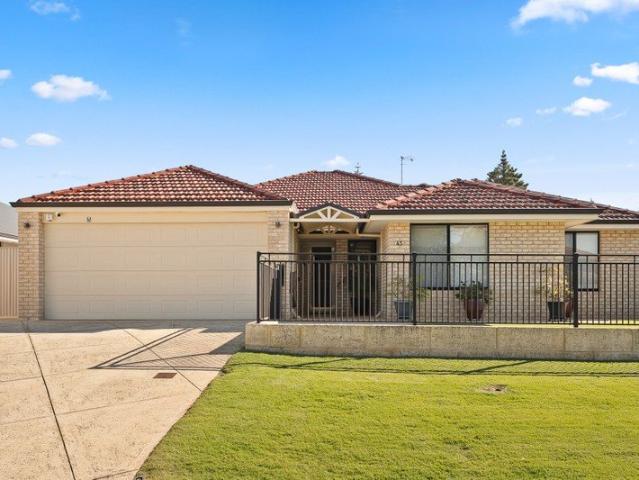 Comfort, Space & Versatility The Perfect Family Home