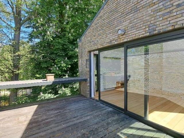 Comfortabel 2 slaapkamerappartement met TERRAS te huur in.