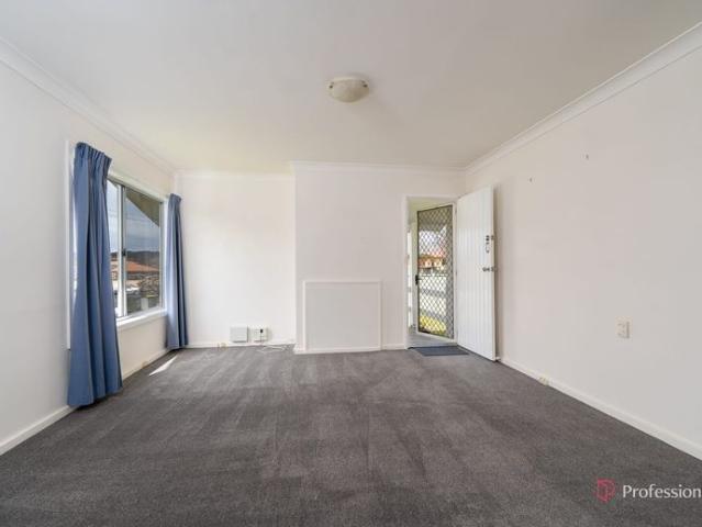 COMFORTABLE 4 BEDROOM HOME