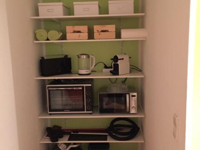 Comfortable 1 Room Apartment in direct proximity to Uni Hohenheim, Stuttgart, Stuttgart Amsterdam Apartments for Rent