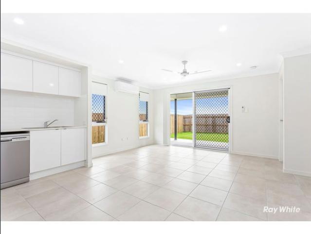 Comfortable 2 Bedroom Duplex in The Pines Estate