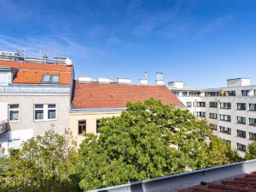 Comfortable 2 bedroom flat in the Hernals district