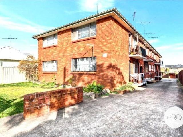 Comfortable 2 bedroom Unit