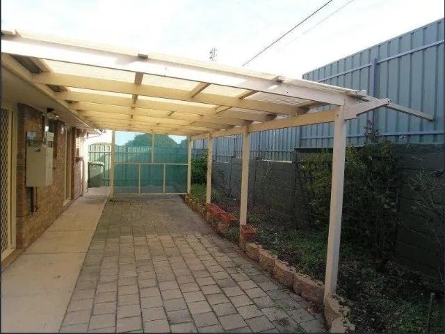 Comfortable 2 Bedroom Unit in Convenient O'Halloran Hill Location