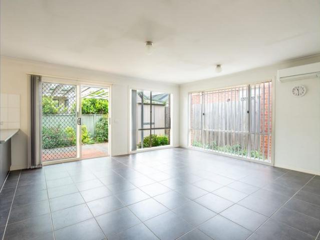 Comfortable 2 Bedroom Unit in Crib Point