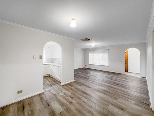Comfortable 2 Bedroom Unit in Evanston