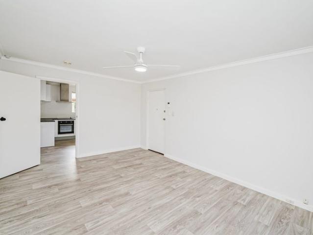 Comfortable 2 Bedroom Unit in Girrawheen