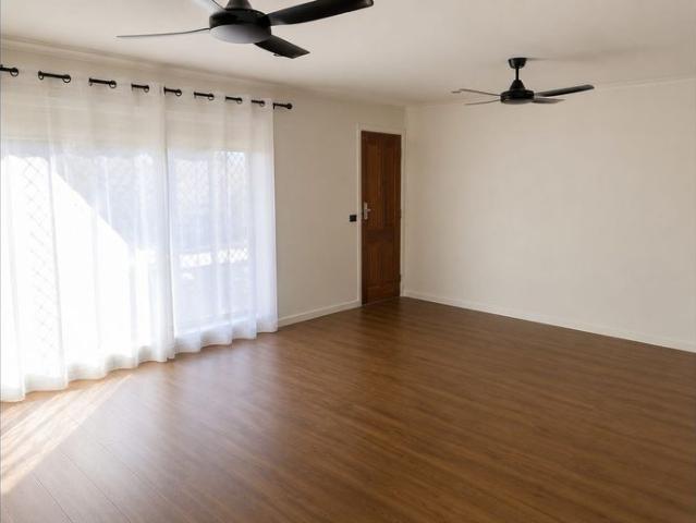Comfortable 2 Bedroom Unit in Quiet Location