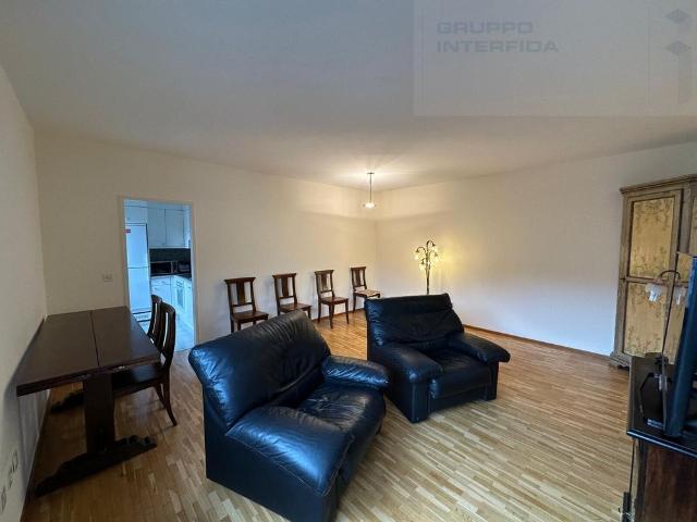 COMFORTABLE 2.5 ROOM FURNISHED WITH BALCONY