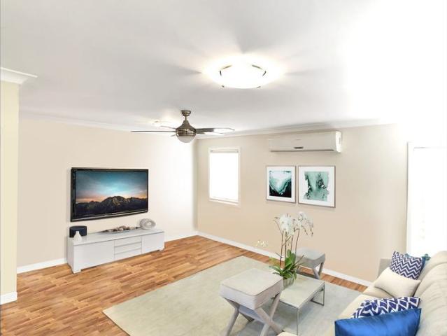 Comfortable 3/4 bedroom home, options & nice Location