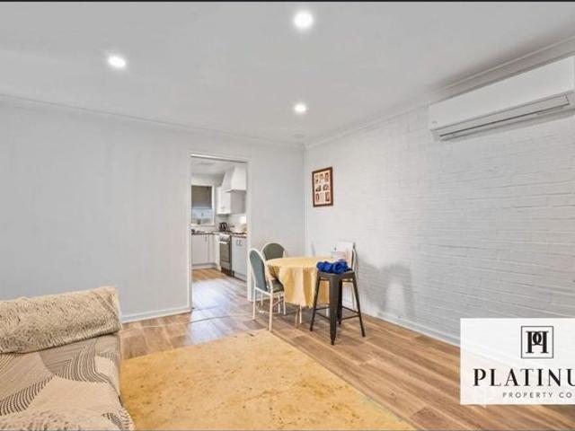 Comfortable 3 Bedroom Duplex Home