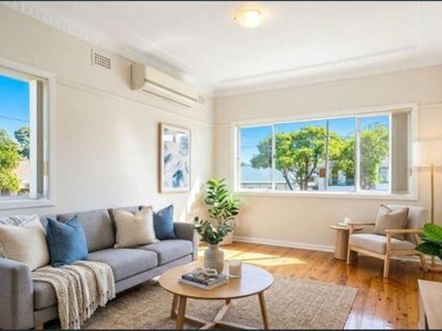 Comfortable 3 Bedroom Family Home