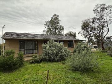 Comfortable 3 Bedroom Home