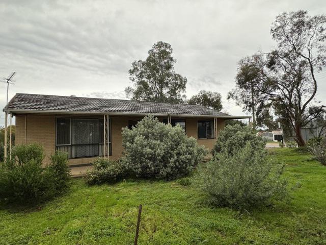 Comfortable 3 Bedroom Home