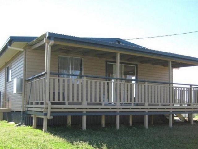 COMFORTABLE 3 BEDROOM HOME