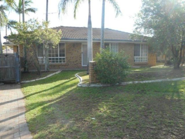 Comfortable 3 Bedroom Home with Air Conditioning & Convenient Location | Edens Landing
