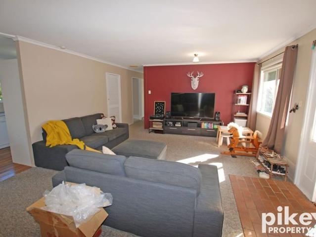Comfortable 3 Bedroom Home with Ample Parking in Convenient Caboolture