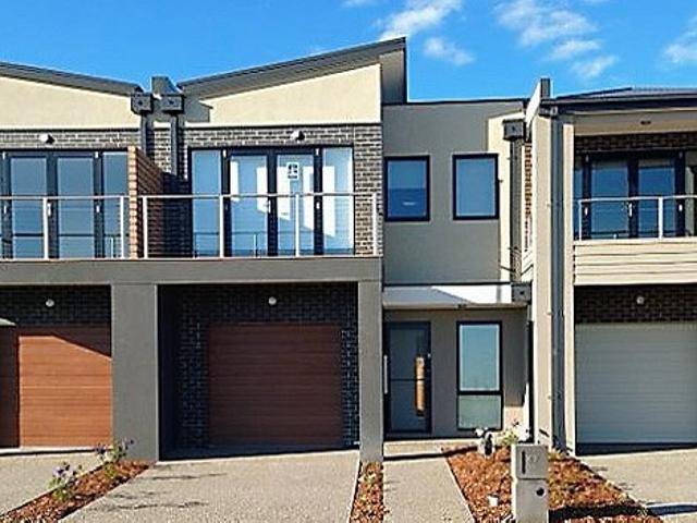 Comfortable 3 Bedroom Home with Classic Charm and Modern Living
