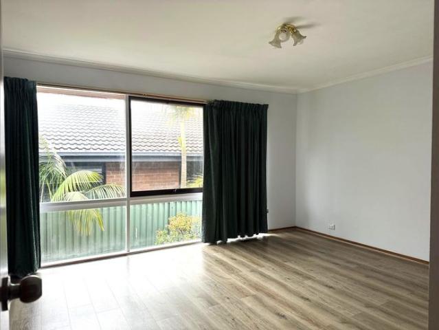 Comfortable 3 Bedroom Home with Excellent Convenience!