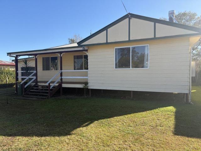 Comfortable 3 Bedroom Home for Rent in Blackbutt