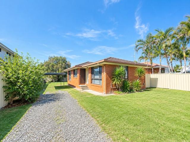 Comfortable 3 Bedroom Home in a Convenient Location