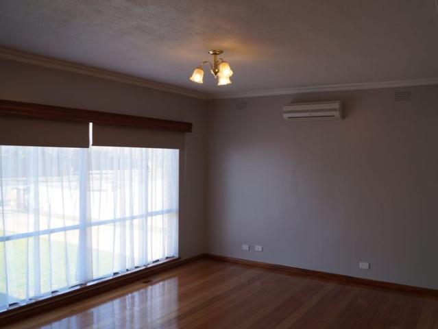 Comfortable 3 Bedroom Home in a Convenient Shepparton Location
