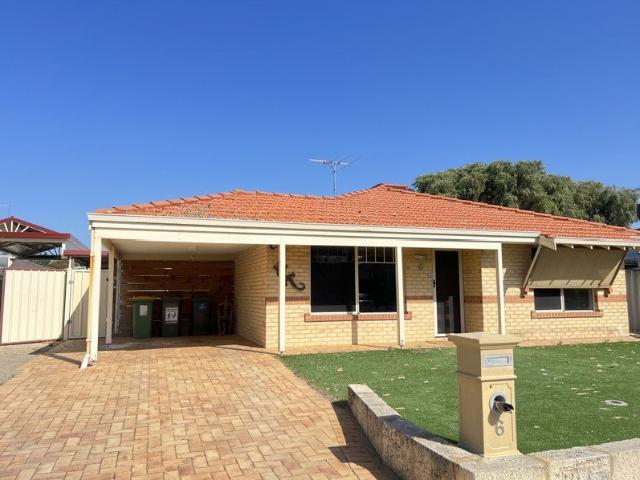 Comfortable 3 Bedroom Home in Convenient Greenfields Location