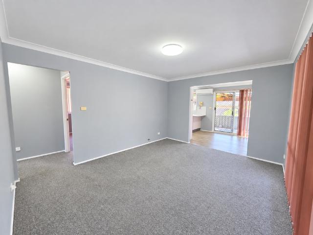 Comfortable 3 Bedroom Home in Convenient Location