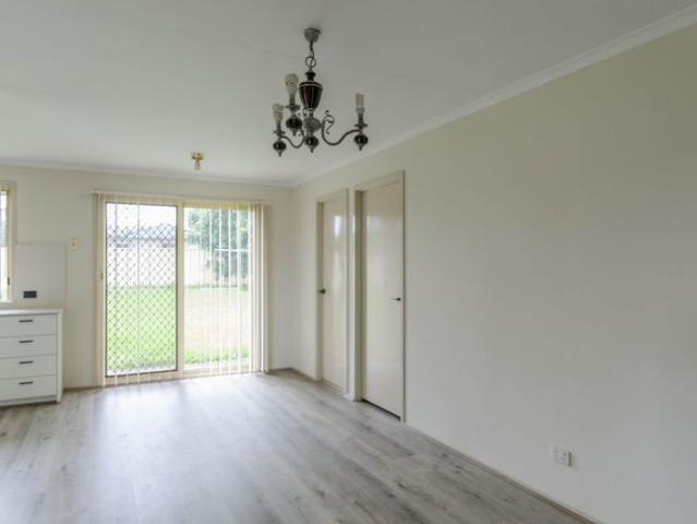 Comfortable 3 Bedroom Home in Convenient Location