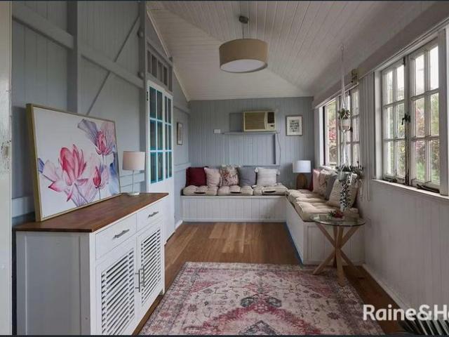 Comfortable 3 Bedroom Unit with Electricity Included