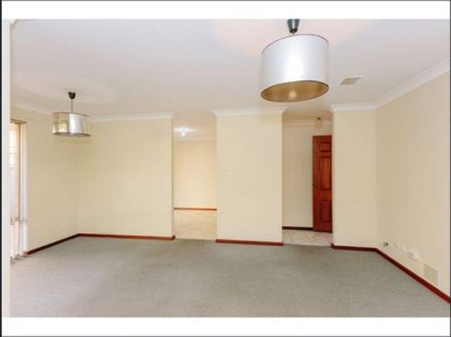 Comfortable 3 Bedroom Unit in a Convenient Location