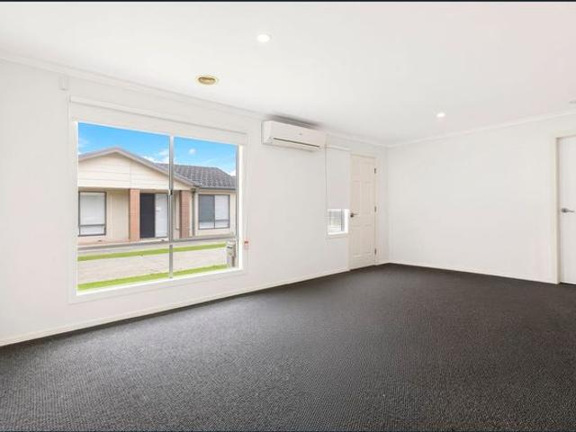 Comfortable 3 Bedroom Unit in Convenient Location