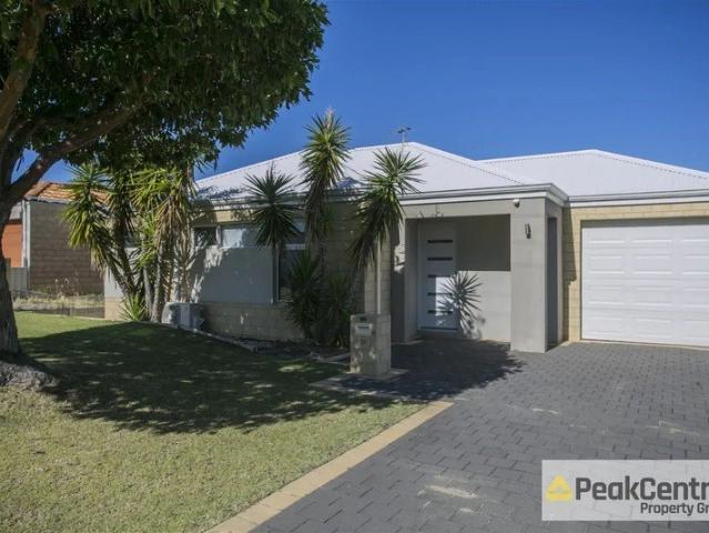 Comfortable 3x1 Duplex with Low Maintenance Living