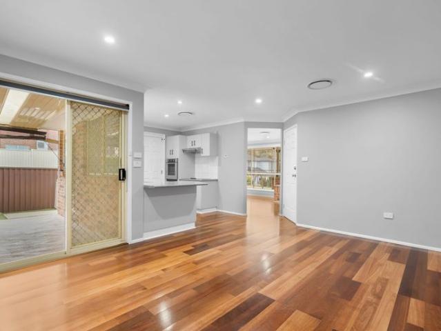 Comfortable Three Bedroom Duplex in Prime Location