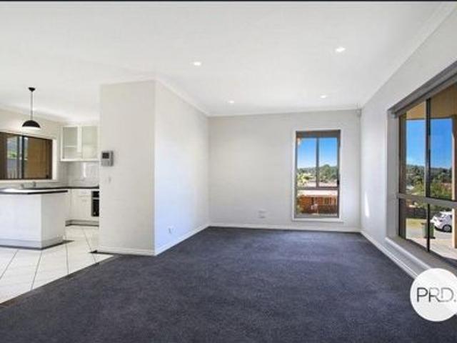 COMFORTABLE THREE BEDROOM HOME!