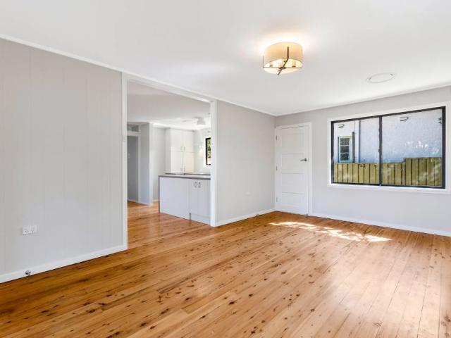 Comfortable Three Bedroom Home in Convenient Location!