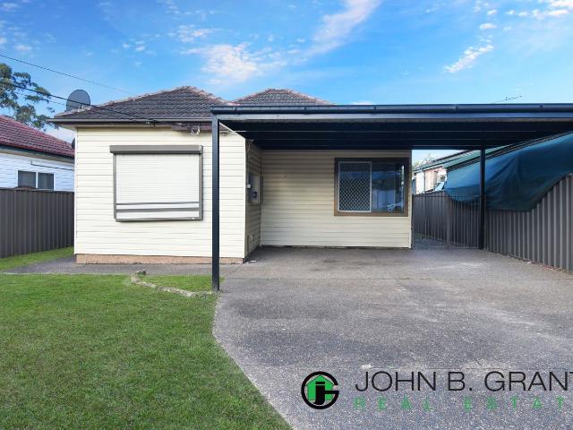 Comfortable Three Bedroom Home in Convenient Location